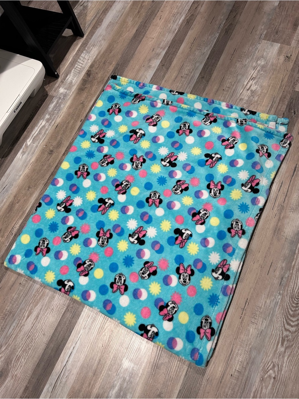 Minnie Mouse Throw